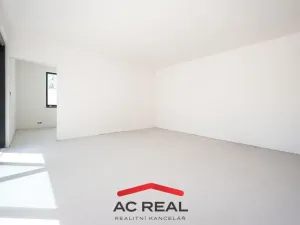 Prodej bytu 2+kk, Strachotín, Šakvická, 46 m2