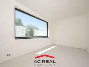 Prodej bytu 2+kk, Strachotín, Šakvická, 46 m2
