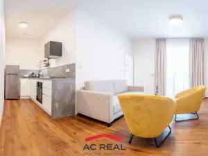 Prodej bytu 2+kk, Vrchlabí - Hořejší Vrchlabí, Horská, 68 m2