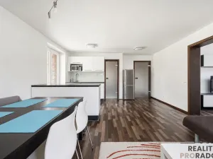 Pronájem bytu 2+1, Trutnov - Horní Staré Město, Moravská, 60 m2
