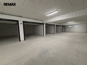Pronájem garáže, Humpolec, 21 m2