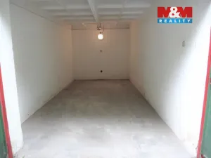 Pronájem garáže, Slaný, Ouvalova, 18 m2