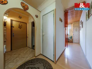 Prodej bytu 3+1, Rotava, Sídliště, 67 m2