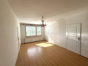 Pronájem bytu 4+1, Hluboká nad Vltavou, Fügnerova, 79 m2