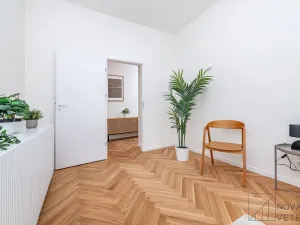 Prodej bytu 2+kk, Praha - Vinohrady, Chodská, 43 m2