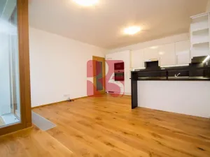 Pronájem bytu 2+kk, Praha, Na Křtině, 64 m2