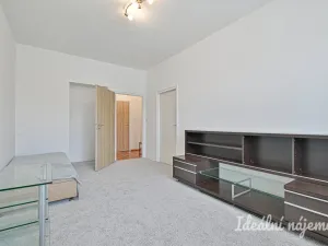 Pronájem bytu 2+1, Brno, Lužná, 55 m2