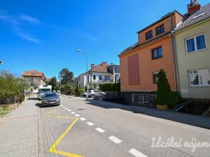 Pronájem bytu 2+1, Brno, Lužná, 55 m2