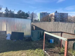 Pronájem komerčního pozemku, Praha, Na záhonech, 908 m2