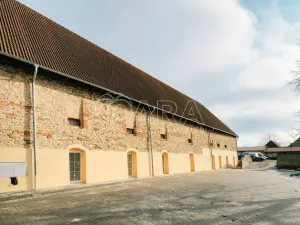 Pronájem skladu, Červený Újezd, Hájecká, 400 m2