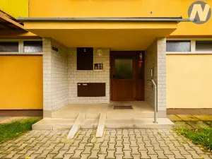 Pronájem bytu 2+1, Prachatice, nám. Přátelství, 62 m2