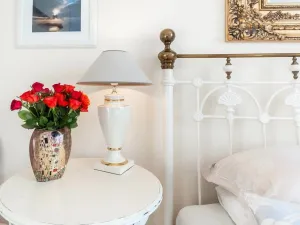 Pronájem bytu 2+kk, Praha - Bubeneč, Ovenecká, 56 m2