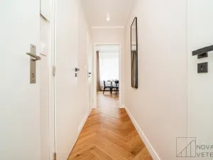 Prodej bytu 1+kk, Praha - Karlín, Pobřežní, 35 m2