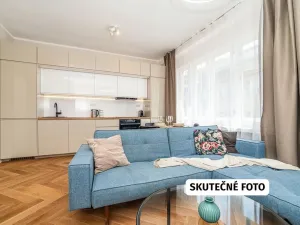 Prodej bytu 1+kk, Praha - Karlín, Pobřežní, 35 m2