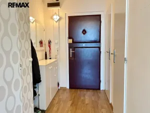 Pronájem bytu 2+kk, Praha - Chodov, Markušova, 42 m2