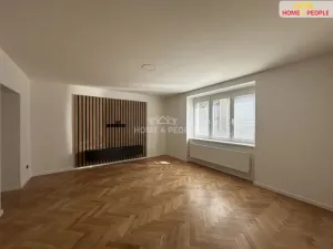 Pronájem bytu 3+1, Přelouč, K. Čapka, 75 m2