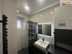 Pronájem bytu 3+1, Přelouč, K. Čapka, 75 m2