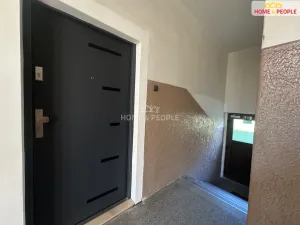 Pronájem bytu 3+1, Přelouč, K. Čapka, 75 m2