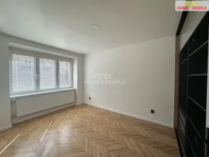 Pronájem bytu 3+1, Přelouč, K. Čapka, 75 m2