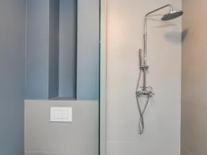 Pronájem bytu 1+kk, Praha - Vinohrady, Lucemburská, 300 m2