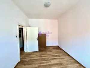 Pronájem bytu 1+1, Olomouc - Hodolany, Zeyerova, 34 m2