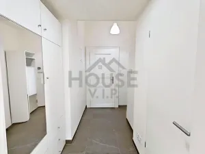 Prodej bytu 1+kk, Praha - Nové Město, Legerova, 28 m2