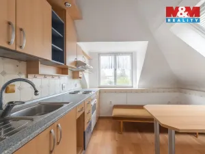 Prodej rodinného domu, Uherské Hradiště, U Stadionu, 300 m2