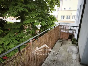 Pronájem bytu 2+kk, Plzeň, Martinská, 47 m2