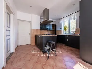 Prodej rodinného domu, Chlumec nad Cidlinou, Máchova, 216 m2
