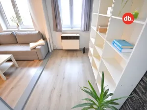 Prodej bytu 2+1, Plzeň, Politických vězňů, 56 m2