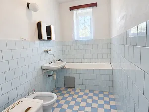 Prodej rodinného domu, Střítež, 200 m2