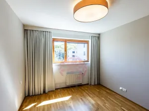 Pronájem bytu 3+kk, Praha - Braník, Ve studeném, 78 m2