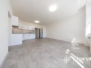 Pronájem bytu 3+kk, Olomouc, Pavelčákova, 57 m2