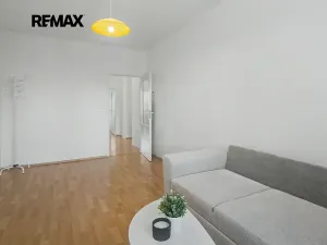 Prodej bytu 3+1, Vestec, Na Suchých, 84 m2