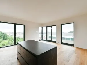 Pronájem bytu 3+kk, Praha - Smíchov, Grafická, 100 m2