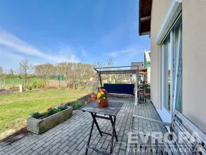 Prodej rodinného domu, Břežany II, 145 m2