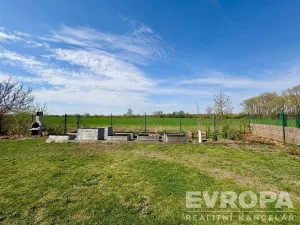 Prodej rodinného domu, Břežany II, 145 m2