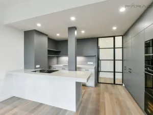Pronájem bytu 4+kk, Praha - Vinohrady, náměstí Jiřího z Poděbrad, 107 m2