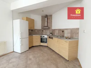 Prodej rodinného domu, Teplice, Svatoplukova, 220 m2