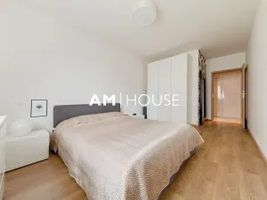 Pronájem bytu 2+kk, Praha - Vysočany, Ocelářská, 55 m2