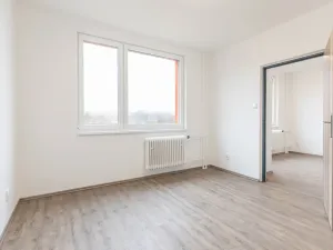 Prodej bytu 2+1, Ryžoviště, Tovární, 52 m2