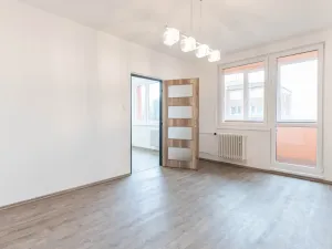 Prodej bytu 2+1, Ryžoviště, Tovární, 52 m2