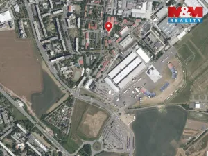 Pronájem kanceláře, Praha - Letňany, Beranových, 311 m2