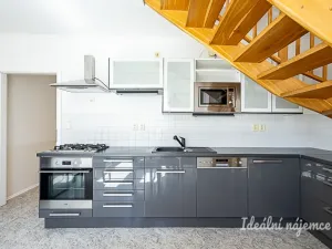 Pronájem bytu 2+kk, Praha - Libeň, Andrštova, 55 m2