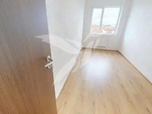 Pronájem bytu 2+kk, Plzeň, Poděbradova, 44 m2