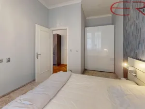 Pronájem bytu 2+kk, Jablonec nad Nisou, Komenského, 50 m2