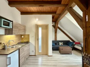 Prodej rodinného domu, Černá v Pošumaví, 180 m2