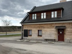 Prodej rodinného domu, Černá v Pošumaví, 180 m2