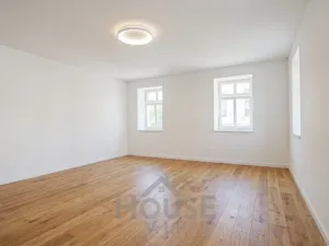 Prodej bytu 1+kk, Nučice, 52 m2