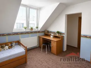 Pronájem bytu 4+kk, Opava - Kateřinky, Partyzánská, 140 m2